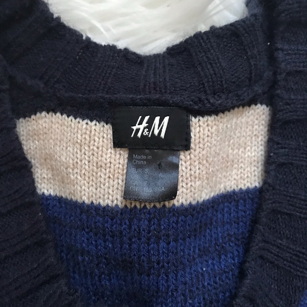 H&M Long Sweater - Picture 2 of 3